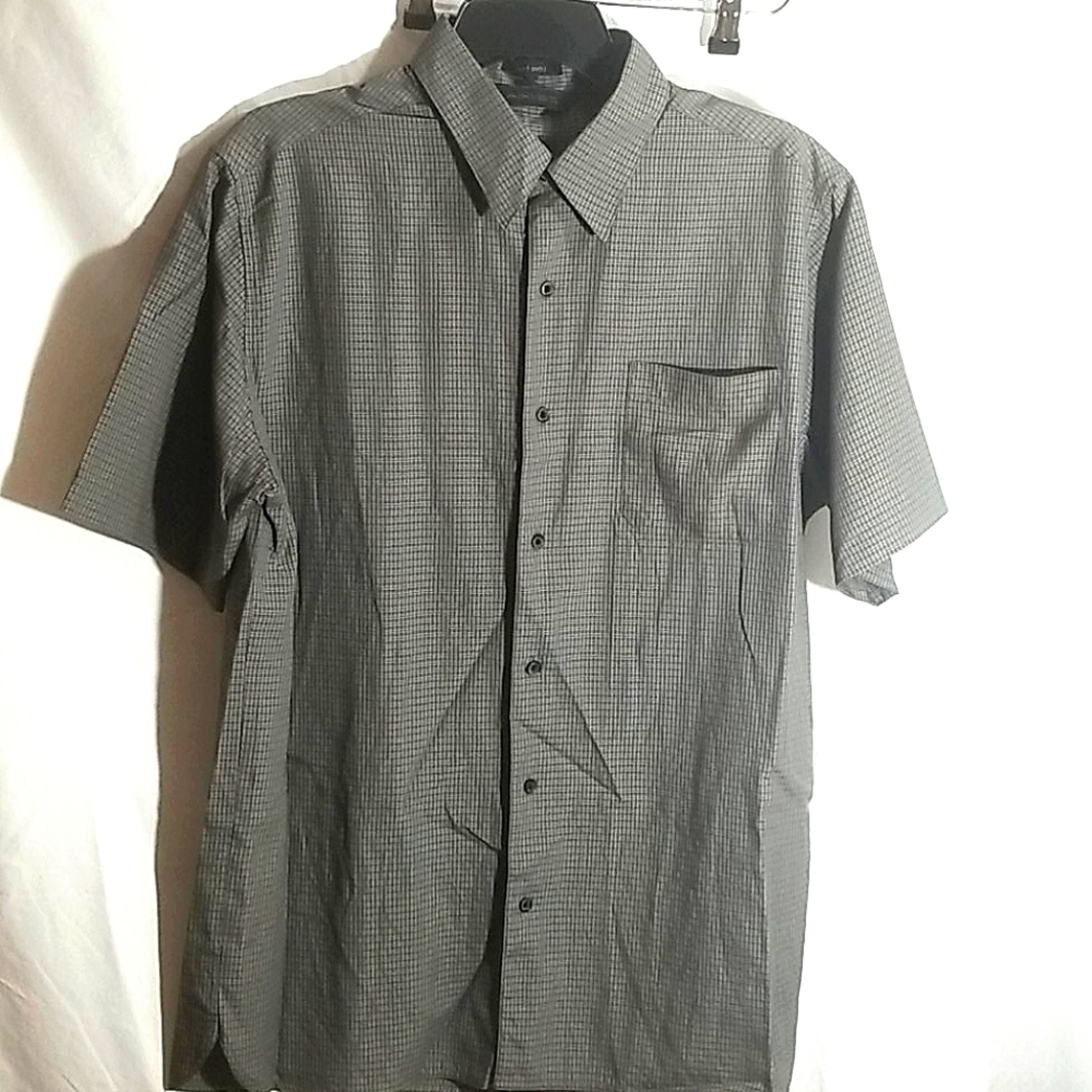 Axist Mens Button Down Shirt